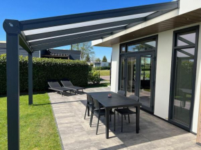 Cube 8 - Neues Ferienhaus im Ferienpark am Badesee